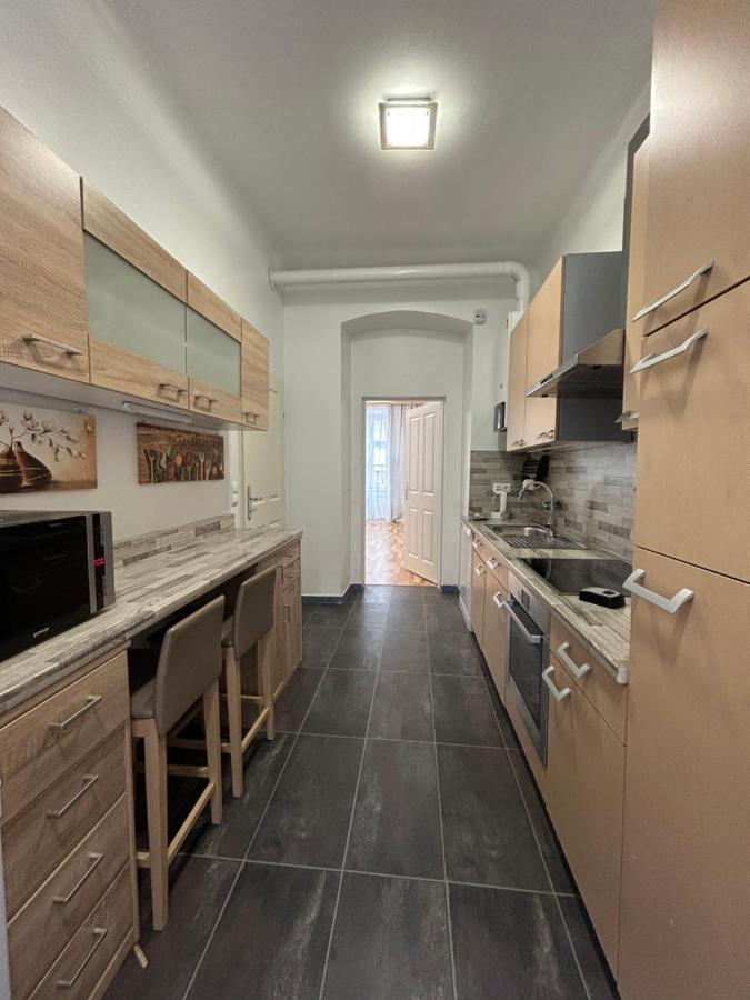 Dom Apartment Wina Bagian luar foto